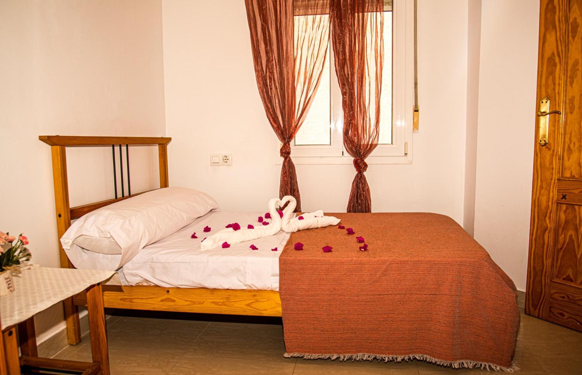 Apartamentos Catalina D 图雷 外观 照片