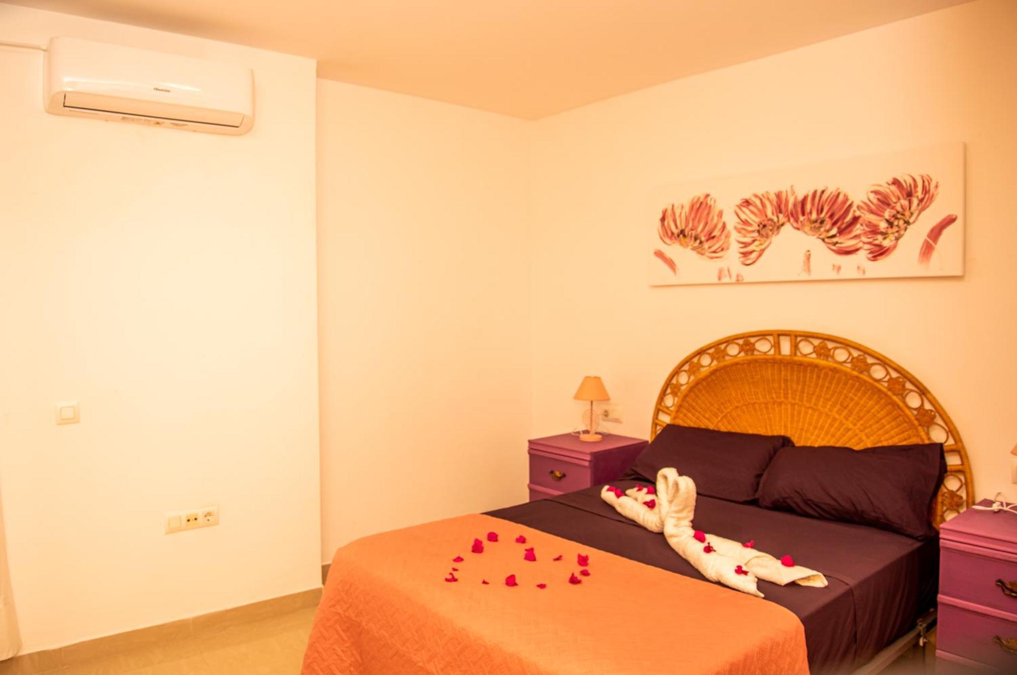 Apartamentos Catalina D 图雷 外观 照片